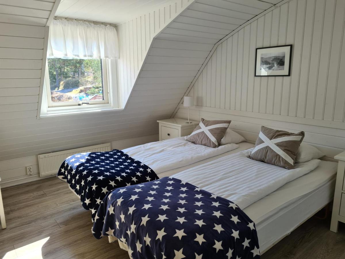 Missionshuset Bed & Breakfast Sandhamn Exterior photo